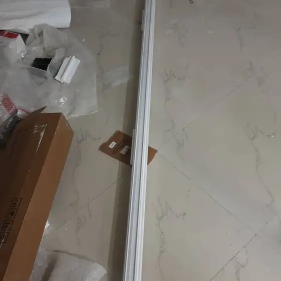 Ndriçim i montuar në një ambient të brendshëm