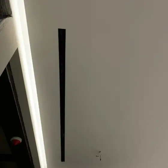 Ndriçim i montuar në një ambient të brendshëm