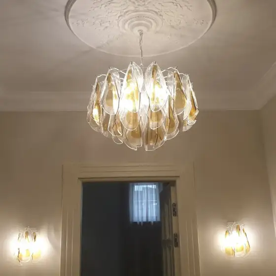 Ndriçim i montuar në një ambient të brendshëm
