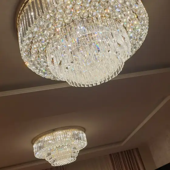 Ndriçim i montuar në një ambient të brendshëm