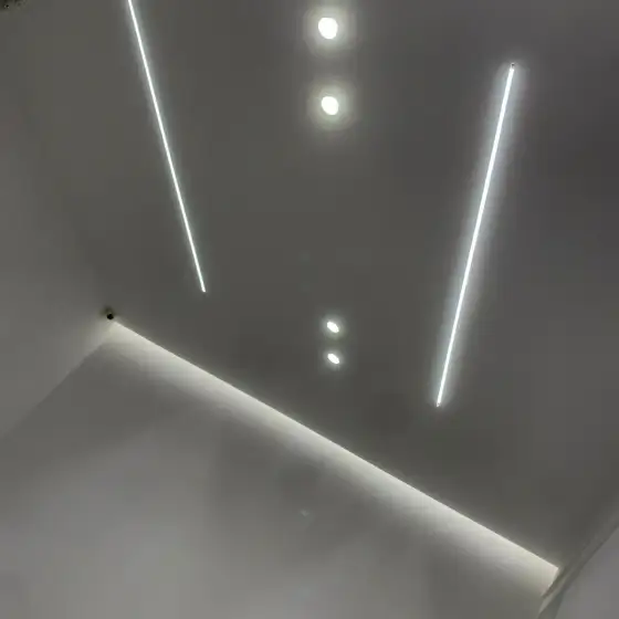 Ndriçim i montuar në një ambient të brendshëm