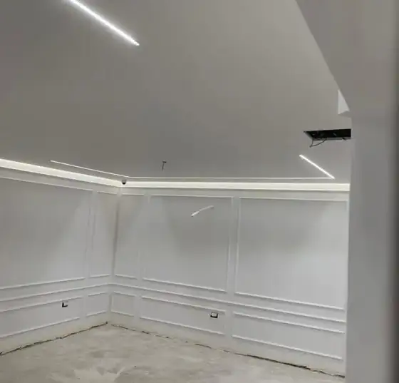 Ndriçim i montuar në një ambient të brendshëm