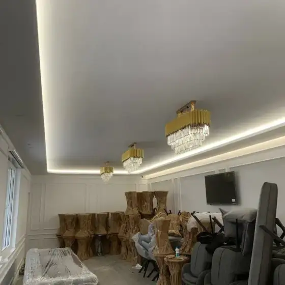 Ndriçim i montuar në një ambient të brendshëm
