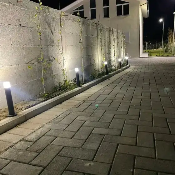 Ndriçim i montuar në një ambient të brendshëm